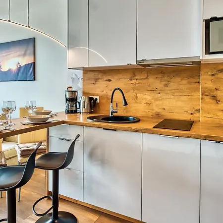 Royal Aparts Widok 800 - Z Panorama Gor Apartment *